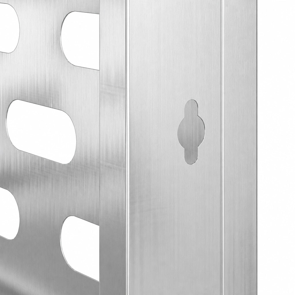 Détail de fixation du cache climatiseur inox