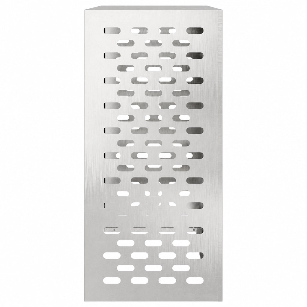 Détail des perforations du cache climatiseur inox, vue rapprochée